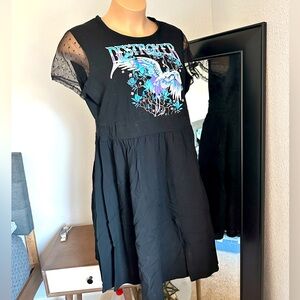 Black Torrid Screen Print Dress with Lace Sleeve